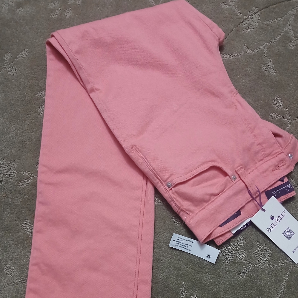 Gloria Vanderbilt Marjan Rose Straight Leg Jeans